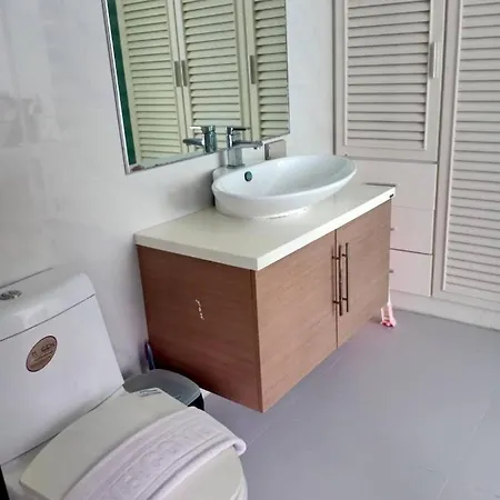 Light, Airy, Pool Views 2 Bed 2 Bath, Free Wifi, Elect Apartment Hua Hin Exterior photo