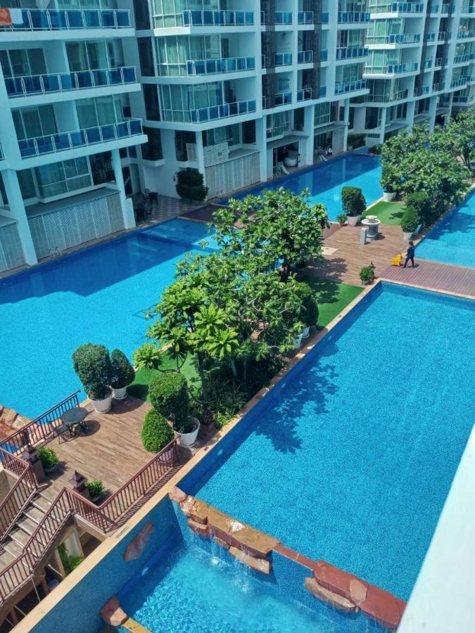 Light, Airy, Pool Views 2 Bed 2 Bath, Free Wifi, Elect Appartamento *