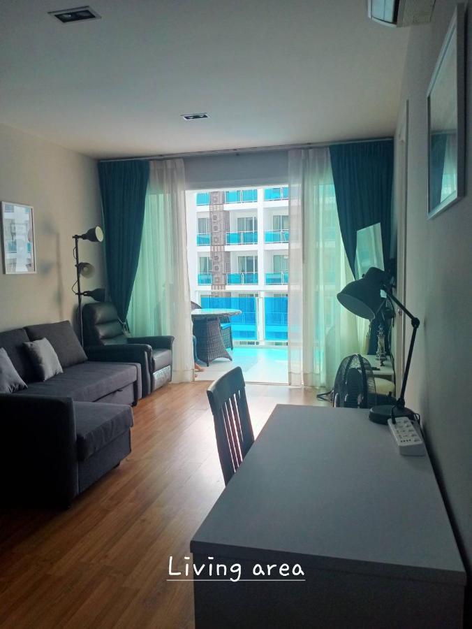 Light, Airy, Pool Views 2 Bed 2 Bath, Free Wifi, Elect Appartamento